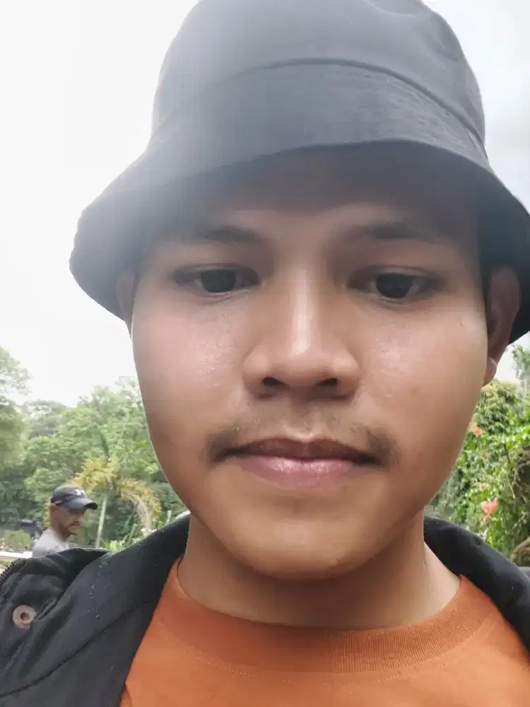 Mencari pekerjaan utamakan mengajar/admin