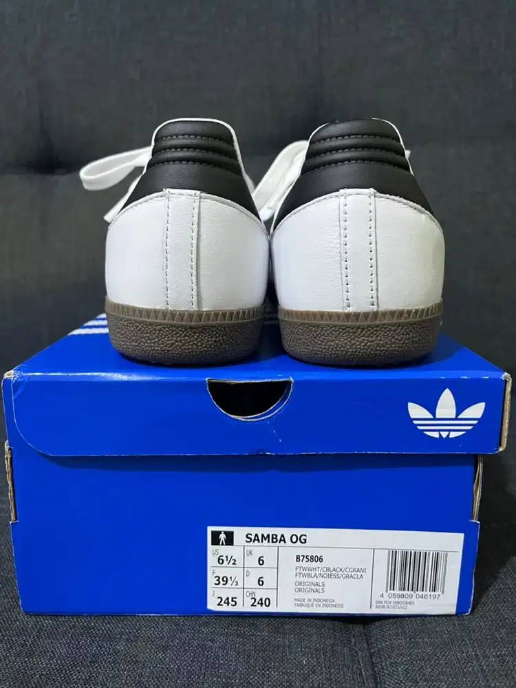 Sepatu Adidas Samba OG White Black