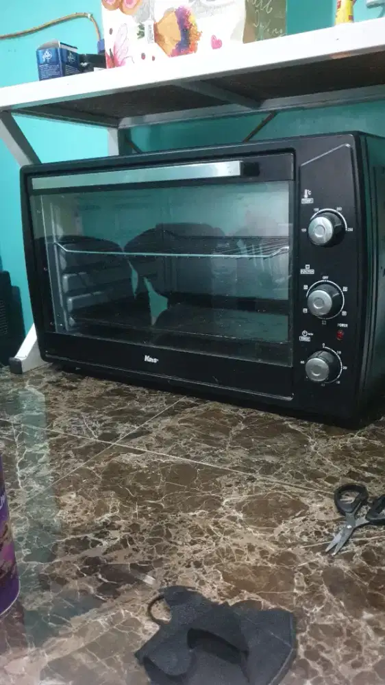 Oven listrik merek kriss