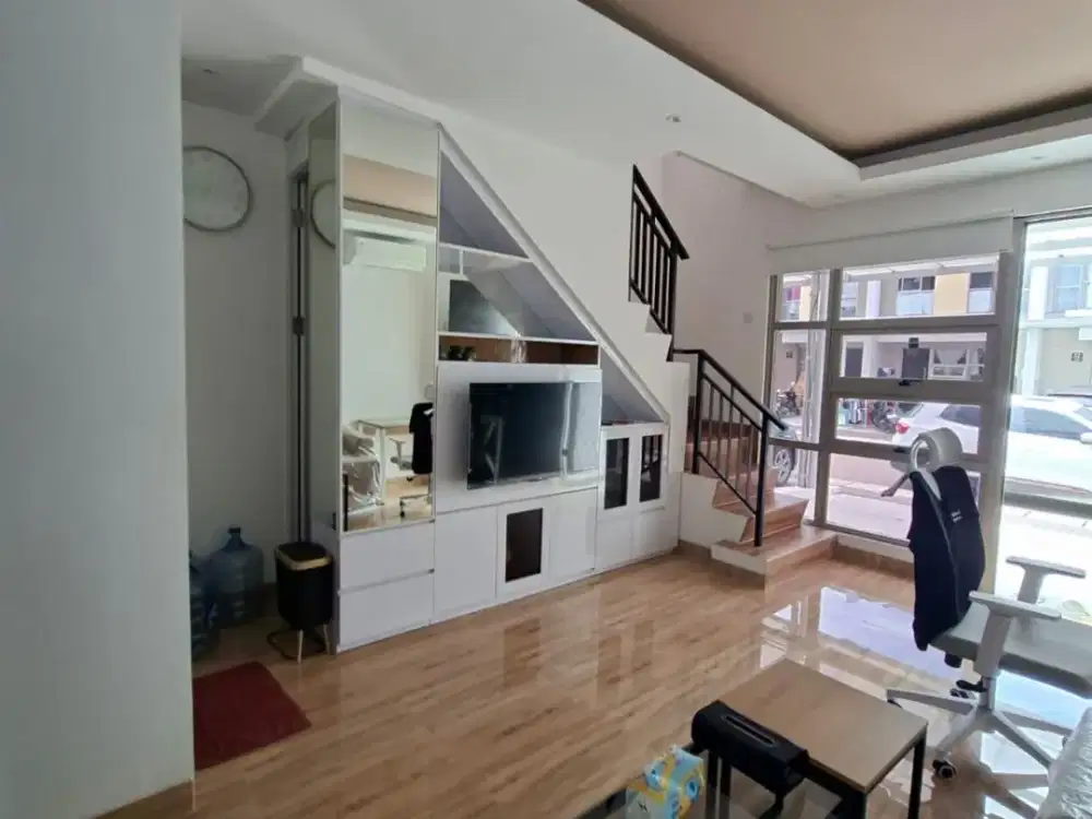 Tinggal Bawa Koper , bisa KPR Fully Furnish Rumah Pik2 Dijual 2Kt best deals