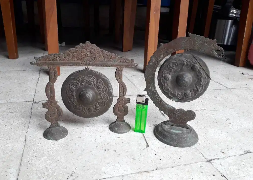 Dua Miniatur Gong jadul bahan kuningan