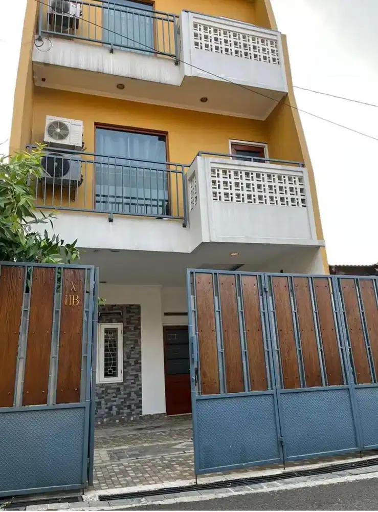 Dijual rumah dekat pondoh indah mall 1,8 Milyar