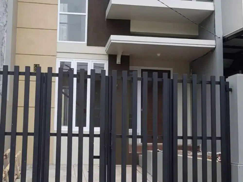 DIJUAL RUMAH SIAP HUNI DI BUKIT GOLF CIBUBUR RIVERSIDE