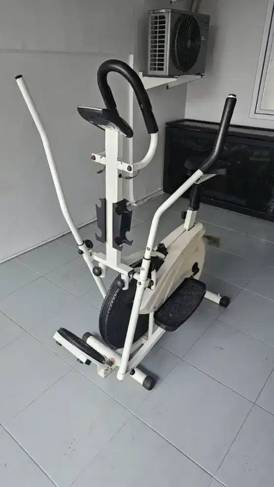 Eliptical Bike Bfit FB5 (Sepeda Statis Eliptical - Alat Olahraga)