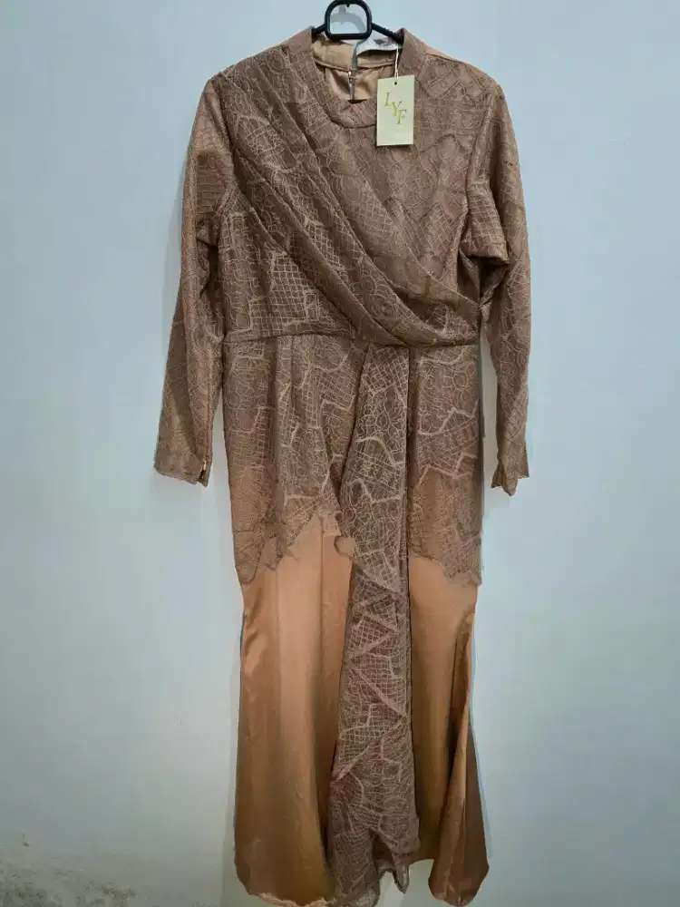 Dress Duyung LYF Official - Sand Mocca (UK L) - BNWT (Baru)