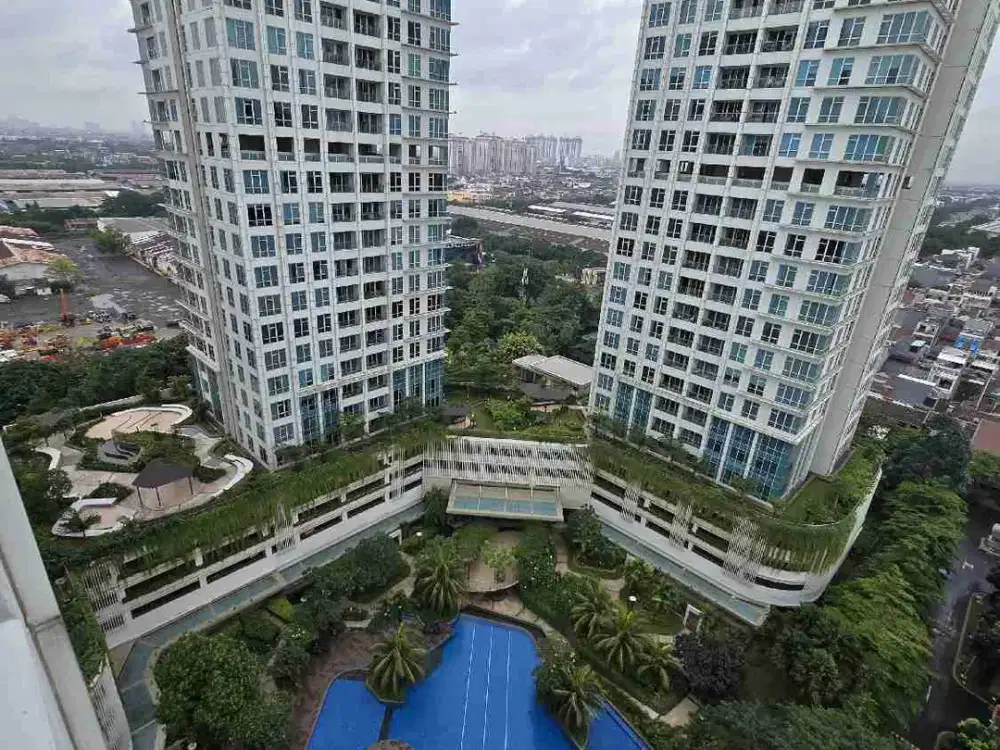 Termurah Jual Apartemen 3BR  Full Furnish Kensington Summarecon Kelapa Gading