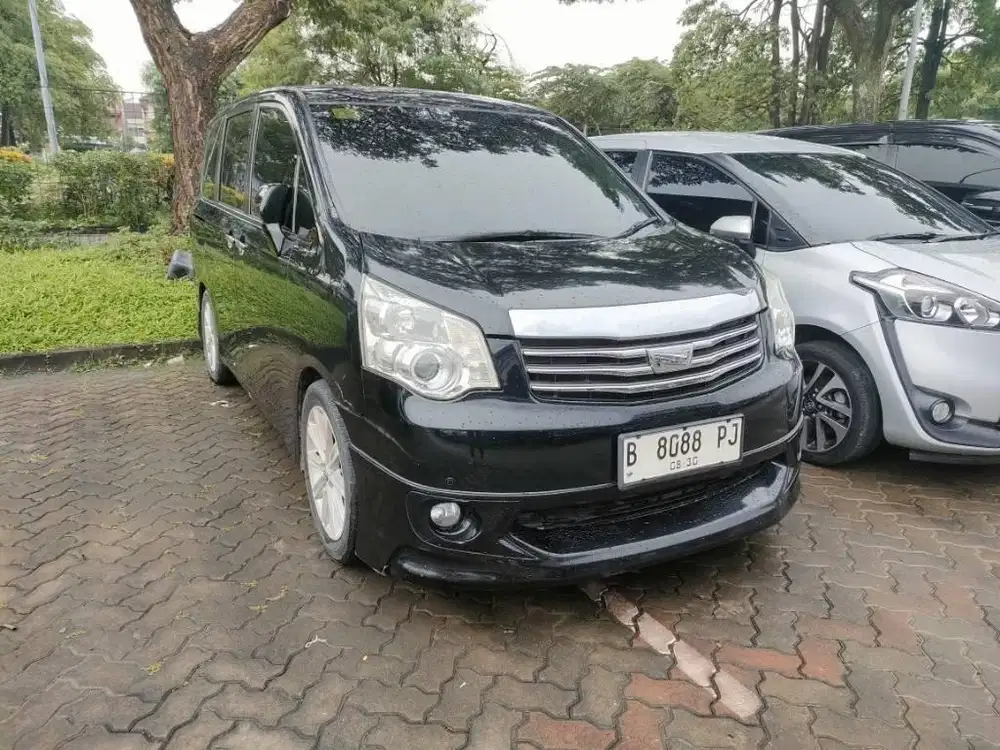 NAV 1 V LIMITED 2015 HITAM AUTOMATIC TOYOTA