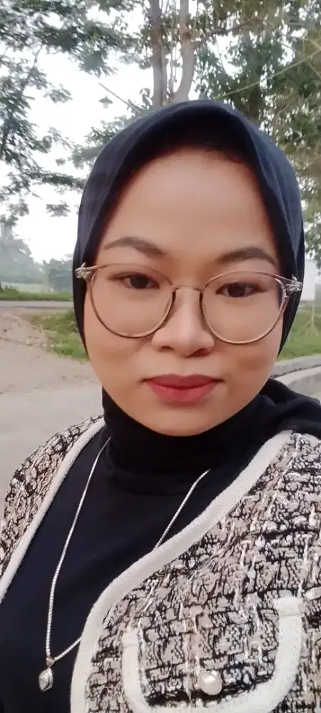 Saya sedang mencari pekerjaan