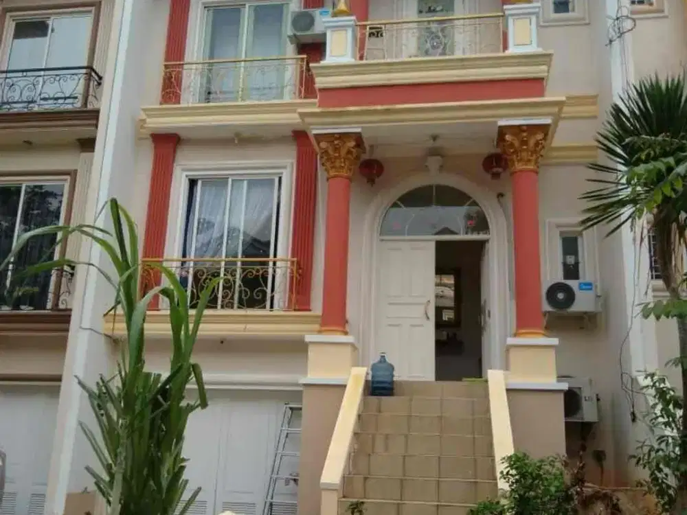 Mediternia Boulevard PIK