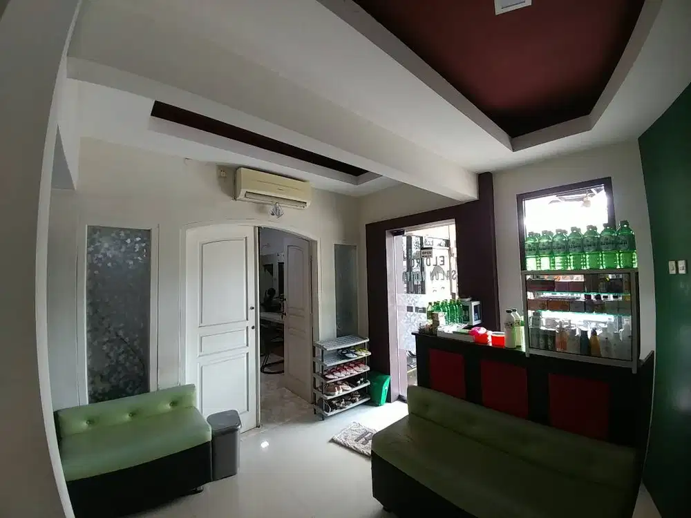 Lowongan Kerja: Terapis Salon Wanita (ELDIRO SALON) - 2 Posisi