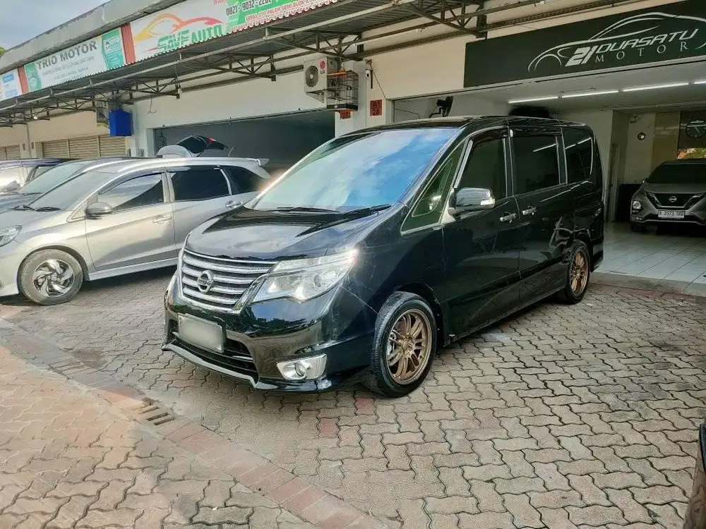 SERENA HWS HIGHWAY STAR 2016 HITAM NISSAN