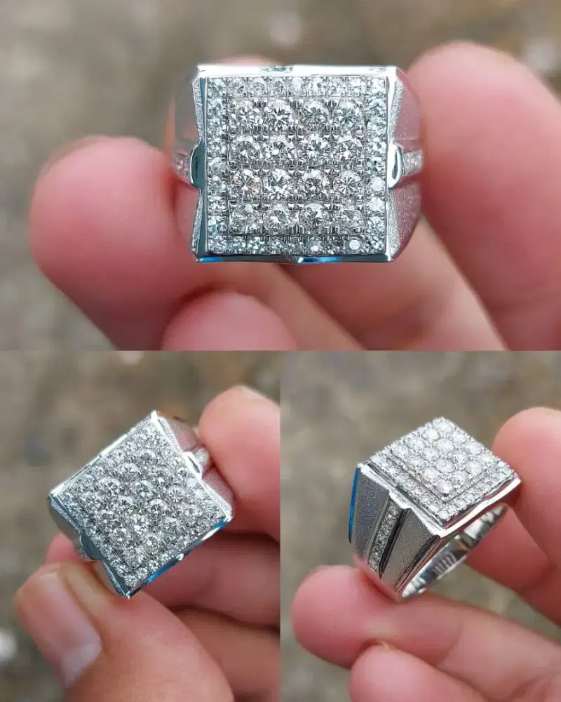 Perhiasan cincin berlian