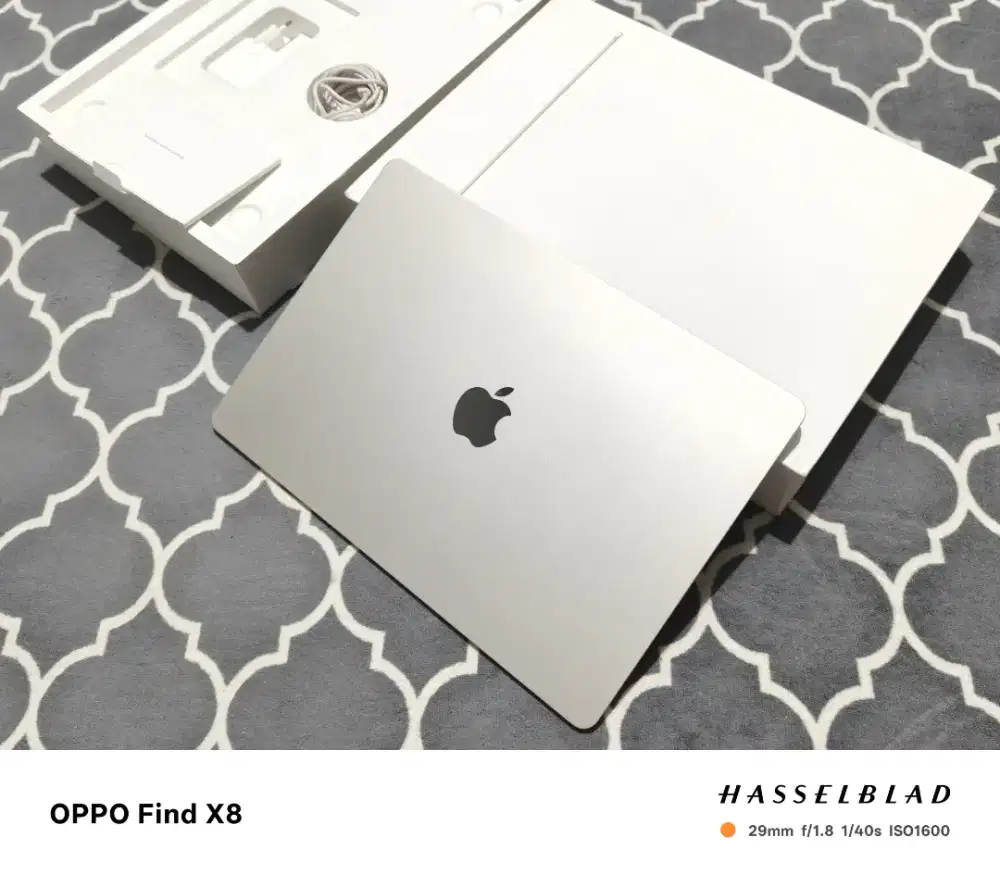 Macbook Air M3 15 iBox 8/256GB, Fullset Original