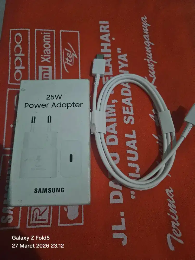 Carger orri samsung,,25watt..bawaan hp 100%original,kabel blm di pakai