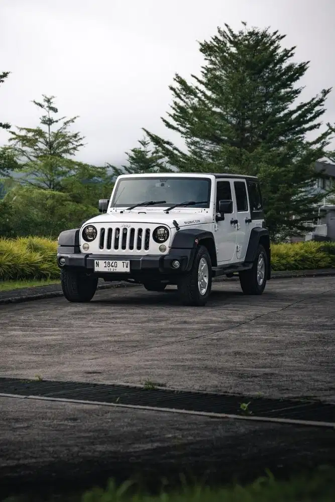 RUBICON WRANGLER SPORT 3.6 BENSIN AT 2013 BISA PROSES KREDIT!