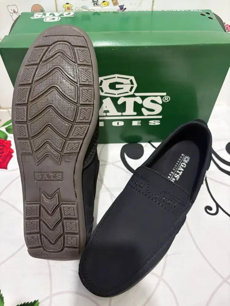 SEPATU GATS HK 0002 NO 42