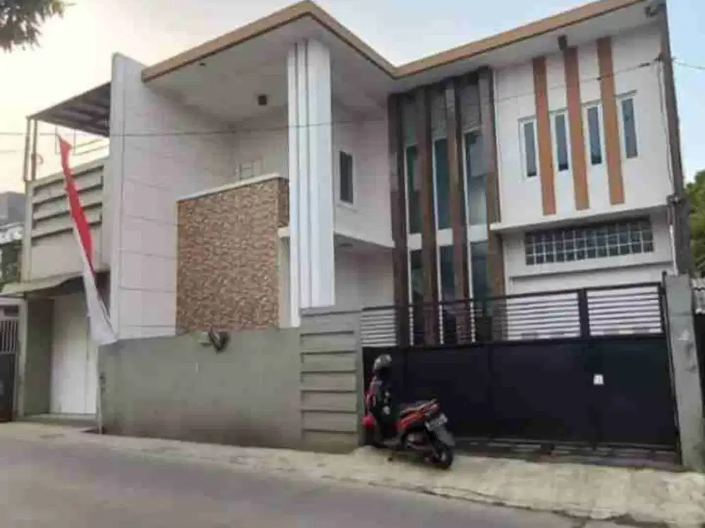 Rumah Murah SEMI Furnished di Cigugur Girang Ciwaruga Parongpong Bandung hanya 1,5 Milyar