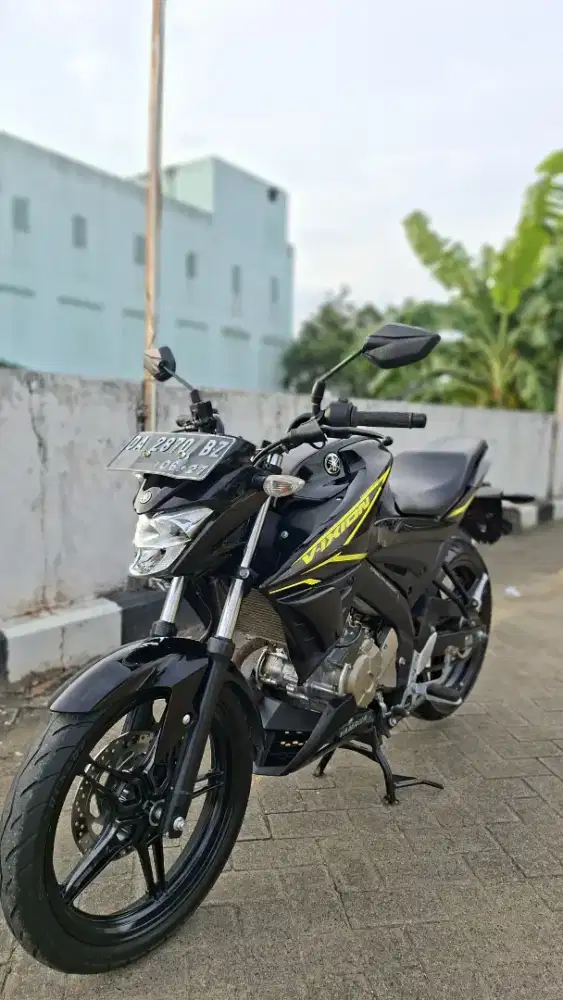 Yamaha vixion tahun 2022 ss lengkap pajak plat hidup