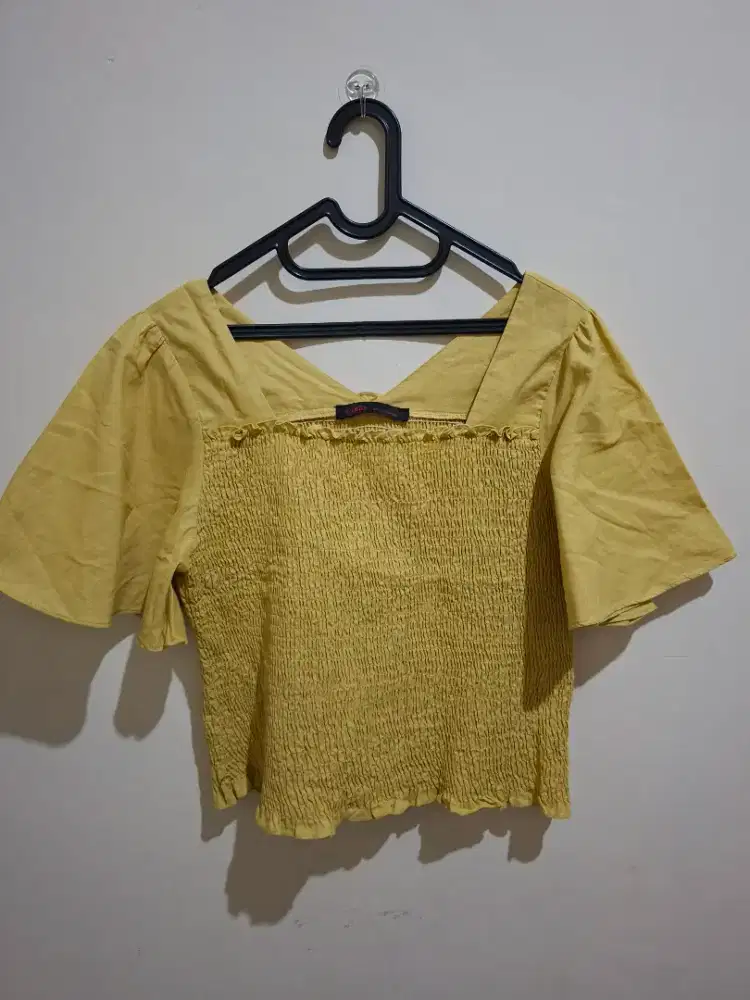Atasan kualitas mall yellow