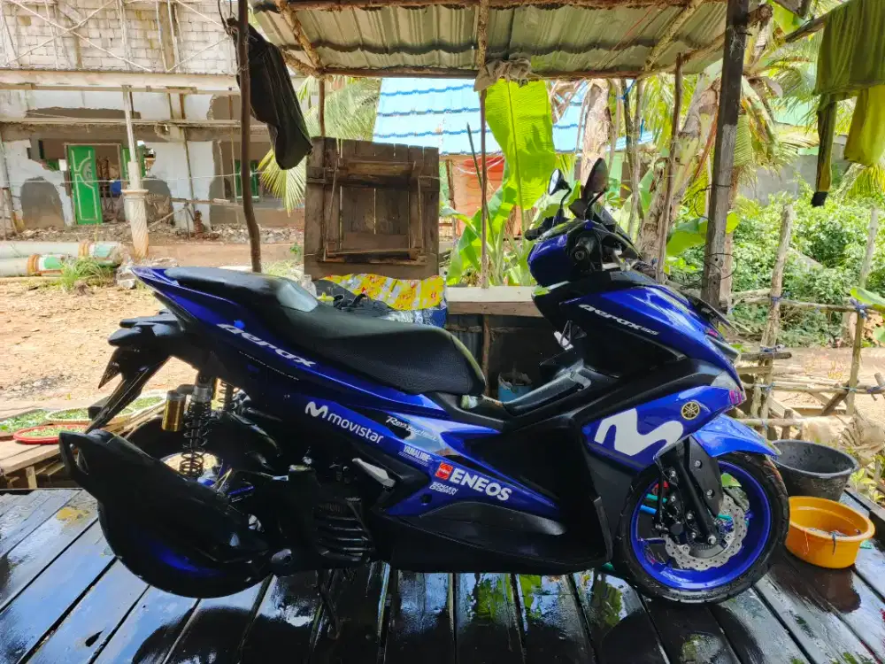 Yamaha aerox tahun 2018 ss lengkap pajak plat hidup