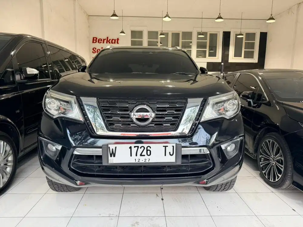 Nissan Terra VL 2,5 Matic 2018 DP 35jt Pajak Baru Terawat Poll