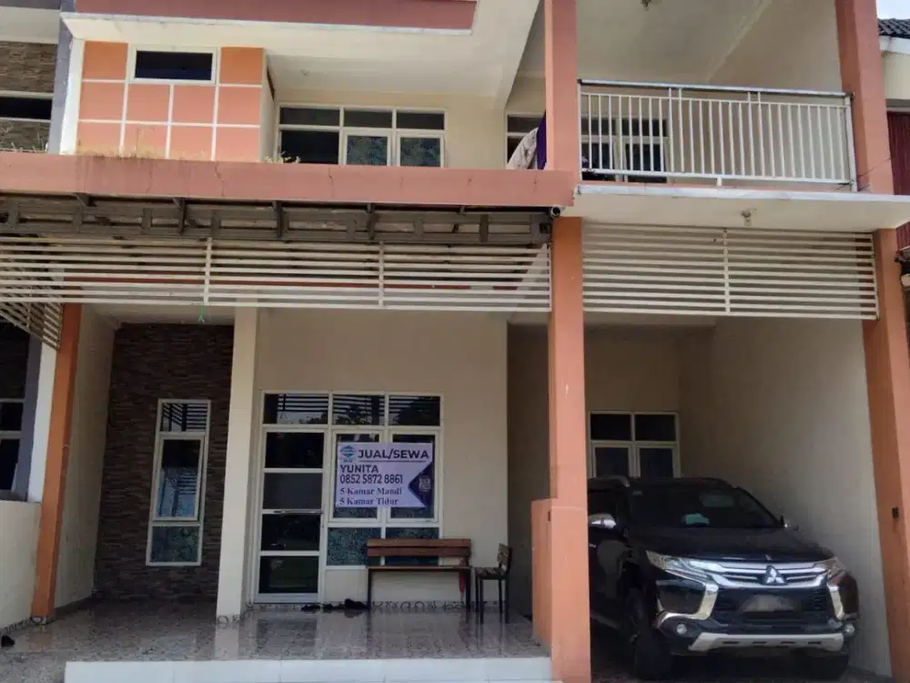 dikontrakkan ruko di Park Royal Regency