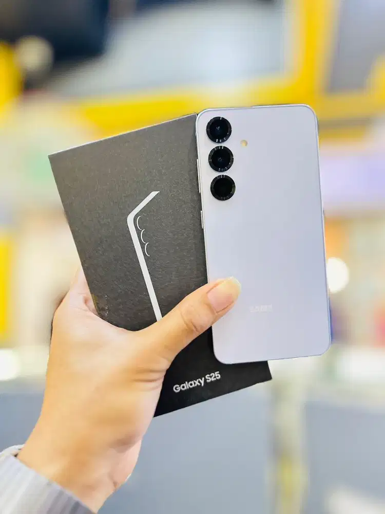 Samsung S25 12/256 Like new