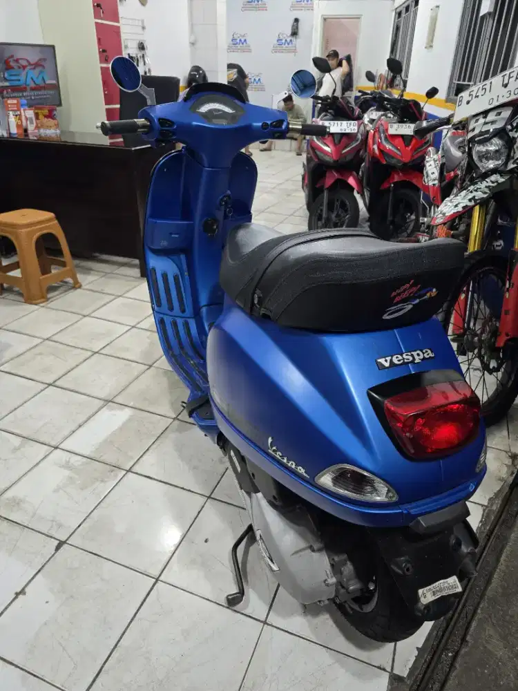 DIJUAL CASH VESPA S 125 LX THN 2021 PAJAK IDUP SIAP PAKAI