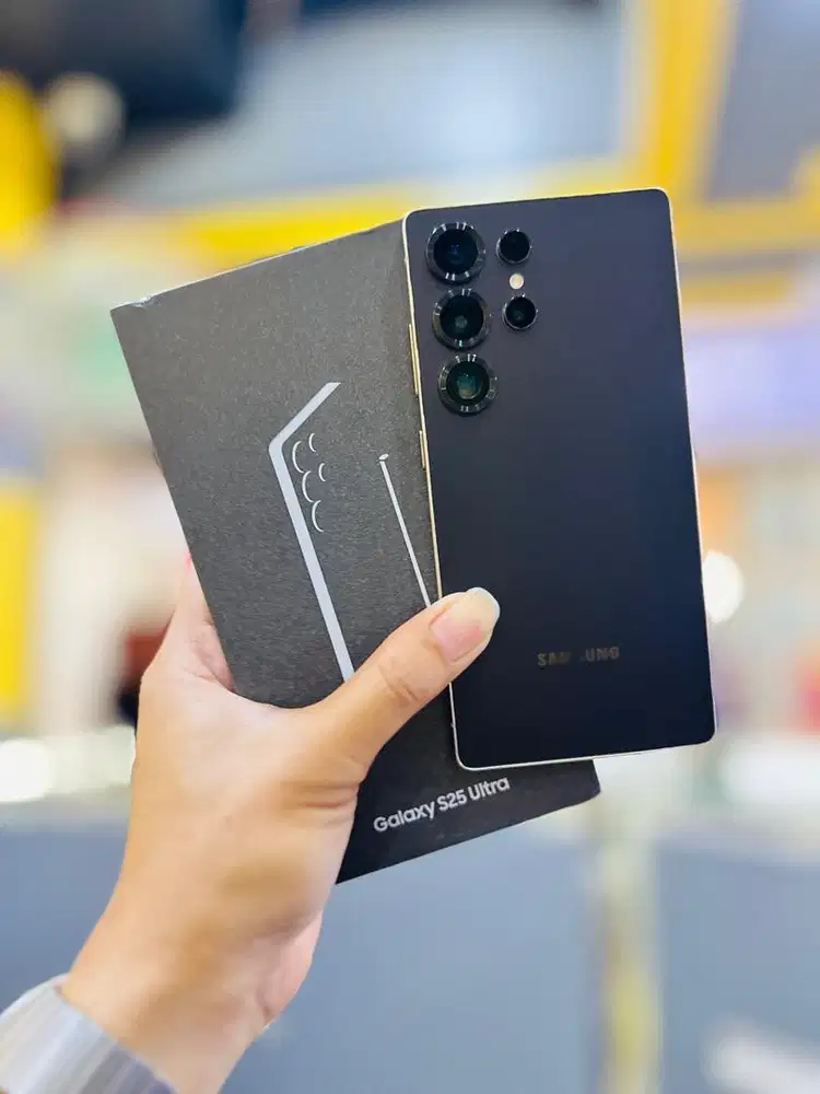 Samsung S25 Ultra 12/512 Like new