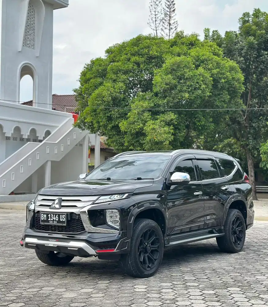 Pajero sport dakar 4x2 tahun 2021