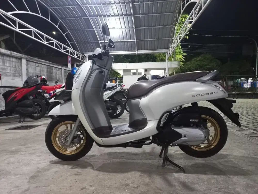 Dijual Scoopy 2021