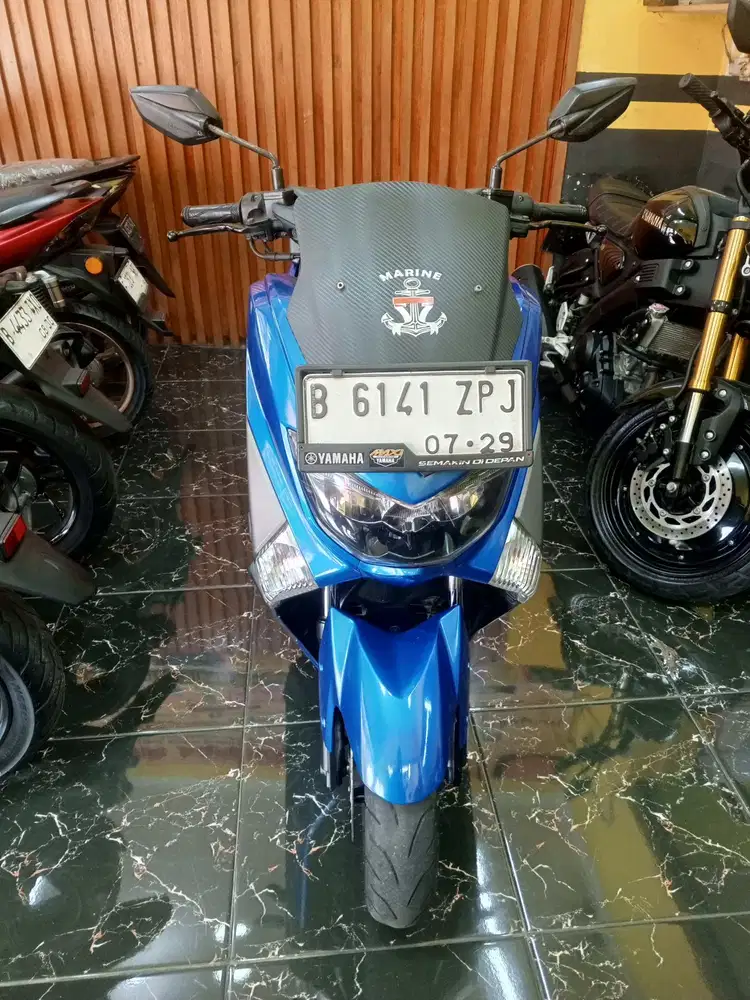 NMAX 2019. SURAT2 LENGKAP. PAJAK ON. MESIN  BODY KAKI2 AMAN BISA NEGO