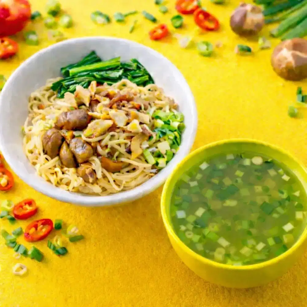 Dibutuhkan karyawan untuk di kedai mie ayam