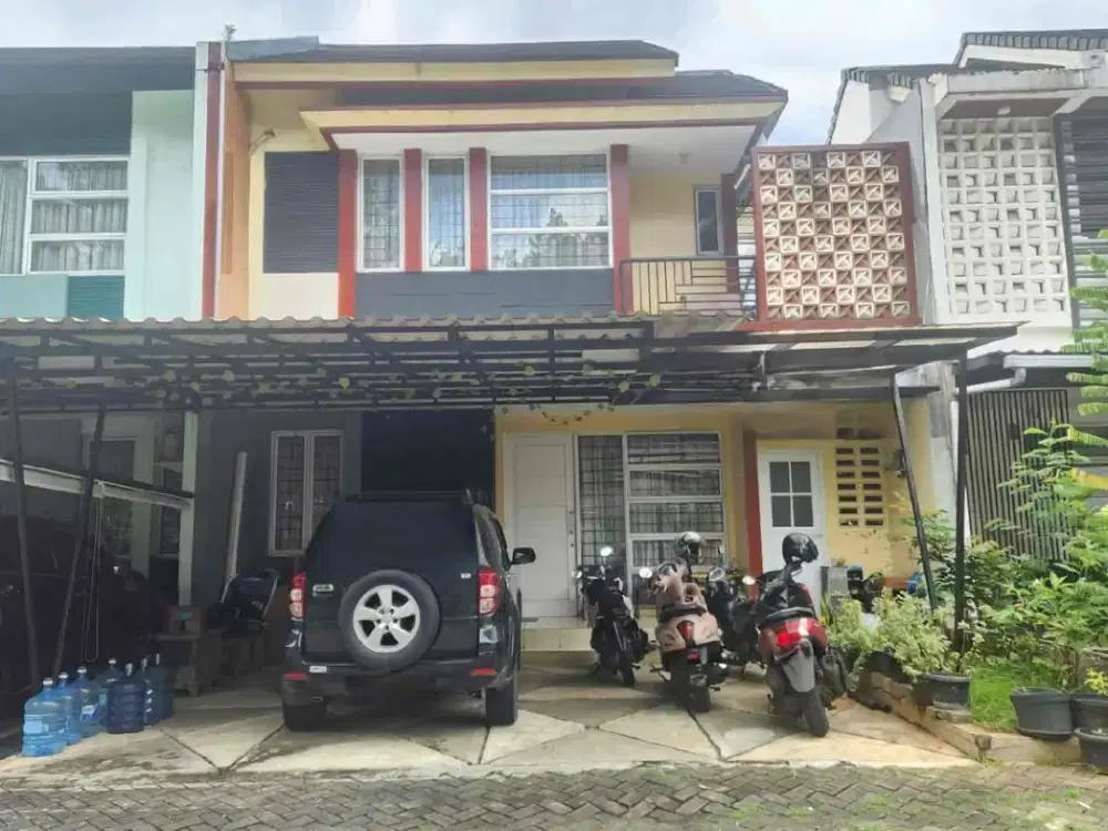 Rumah 2 Lantai Rapi Terawat di The Castilla BSD City