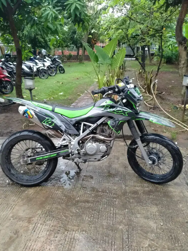 KAWASAKI KLX 150 G TAHUN2017
