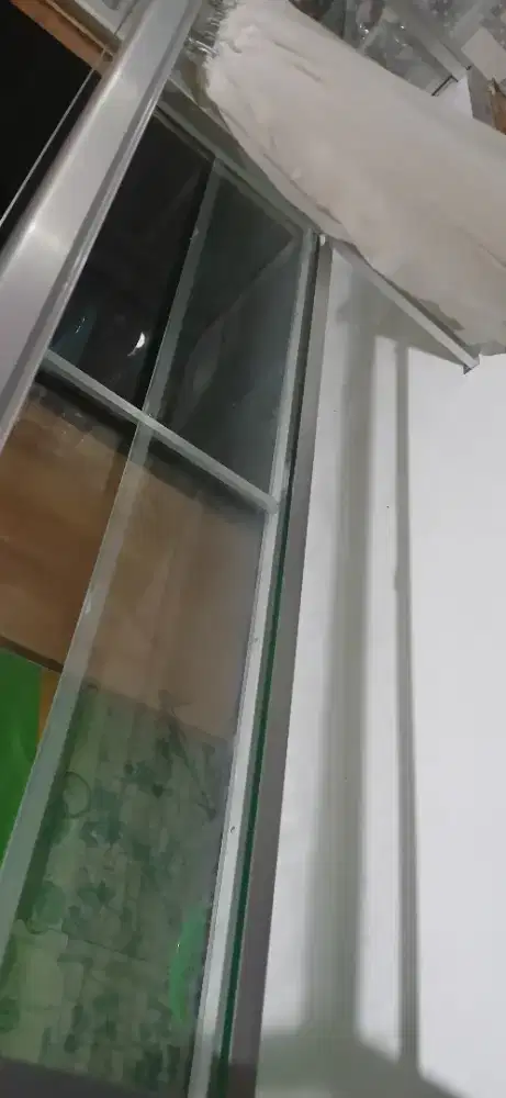 DIJUAL ETALASE CEPAT