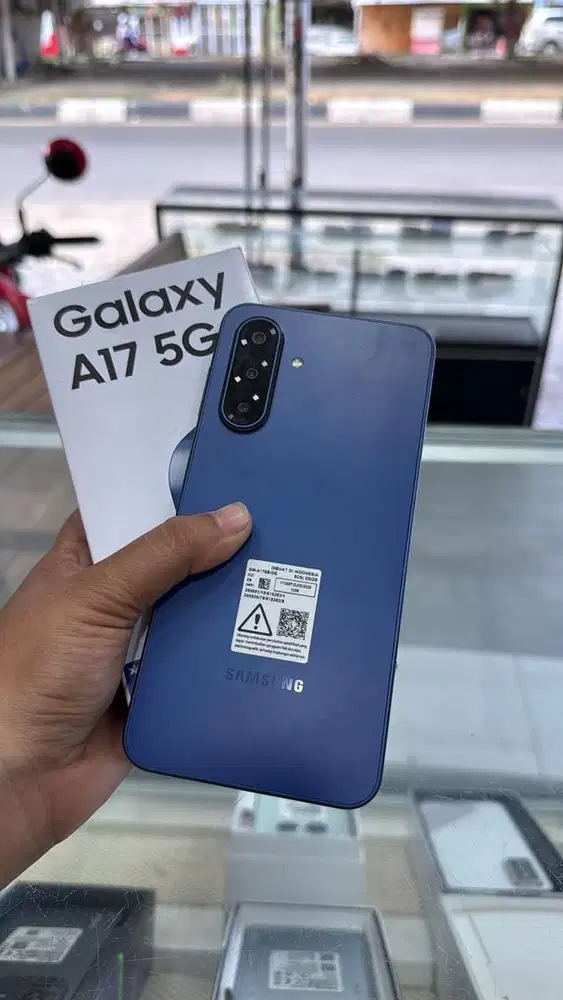 SAMSUNG A17 5G RAM 16/256 FULLSET MULUS BAWAAN LAHIR UMUR 1 bulan