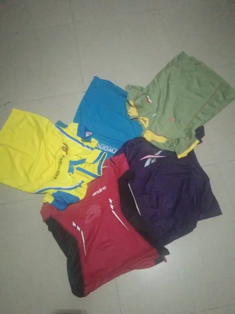 DIJUAL Baju Olahraga uk.M (Wanita/Pria)