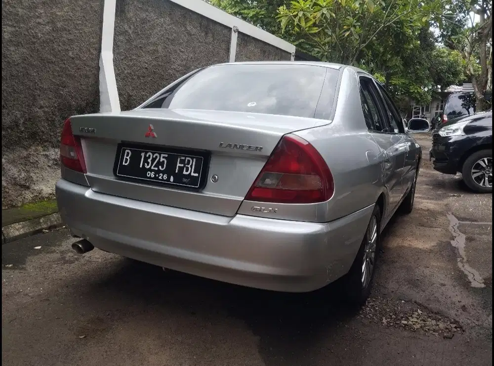 Mitsubishi Lancer 2001 Bensin