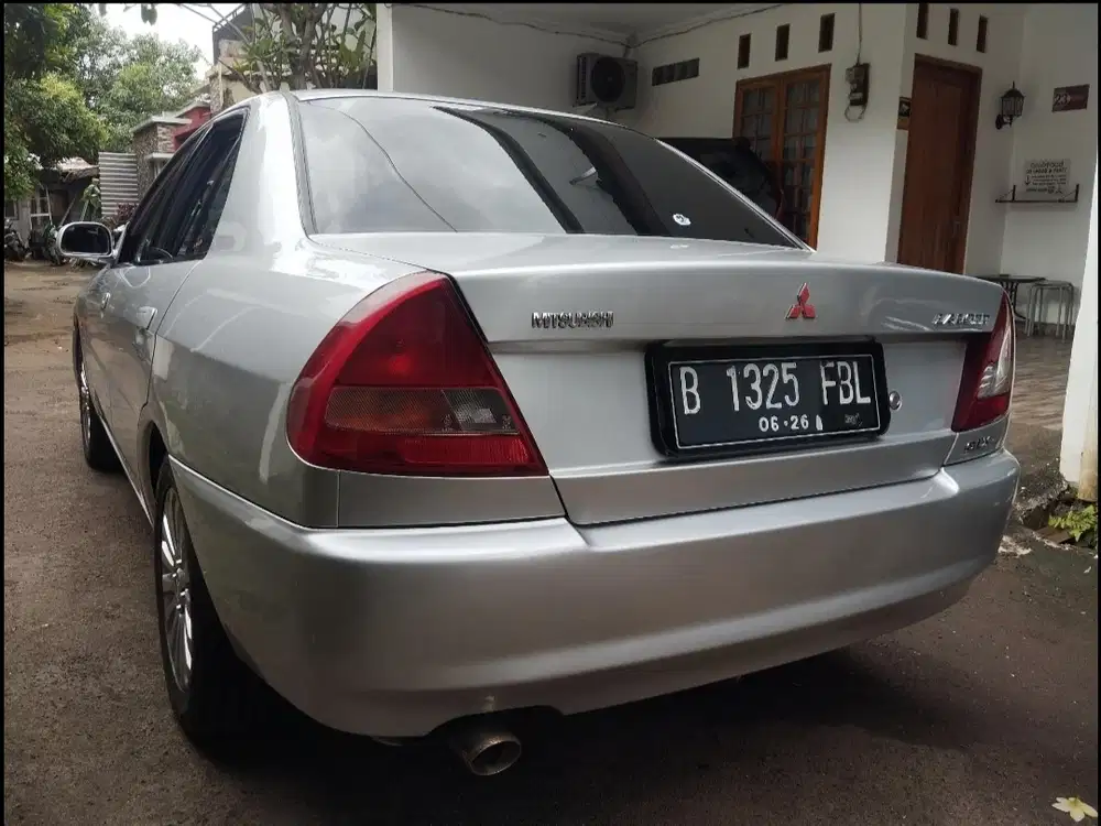 Mitsubishi Lancer 2001 Bensin