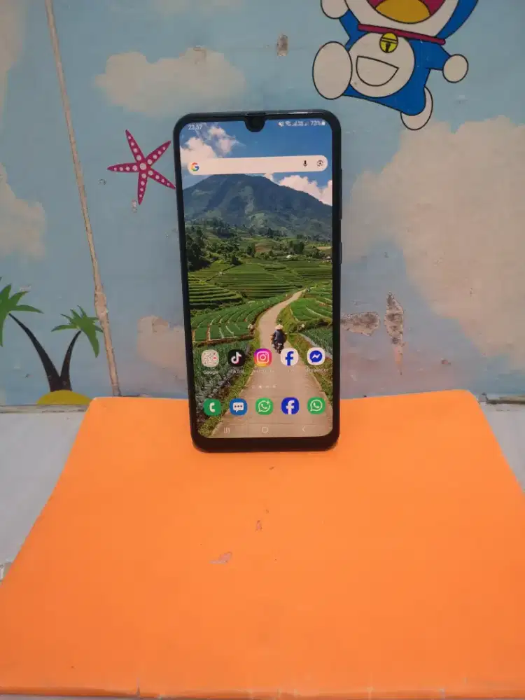 SAMSUNG A50
RAM 4/64GB
KAMERA D/B JERNIH 0,5