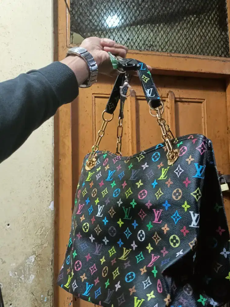 Louis Vuitton multicolor Shoulder bag