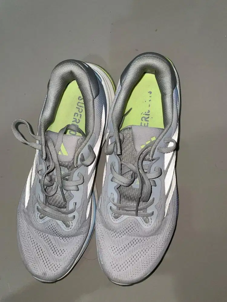 ADIDAS SUPERNOVA RISE 2 - SIZE 42