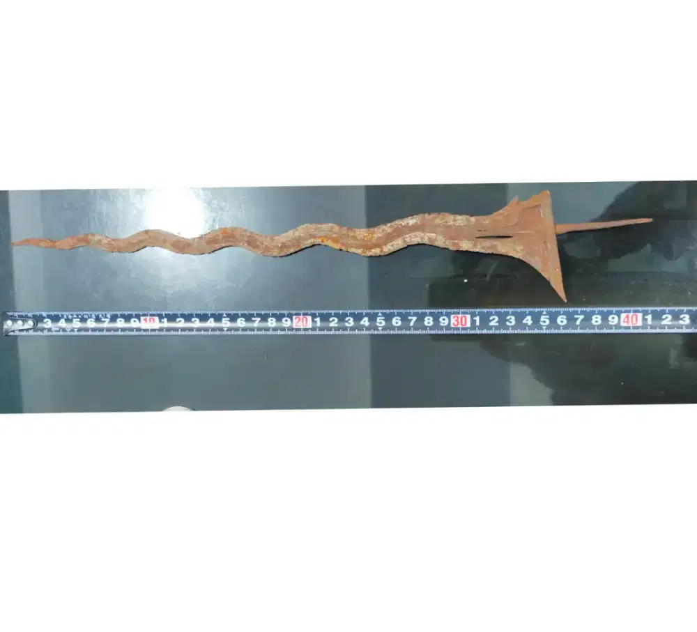 Keris Luk 13 SENGKELAT lokasian bilah saja tangguh sepuh