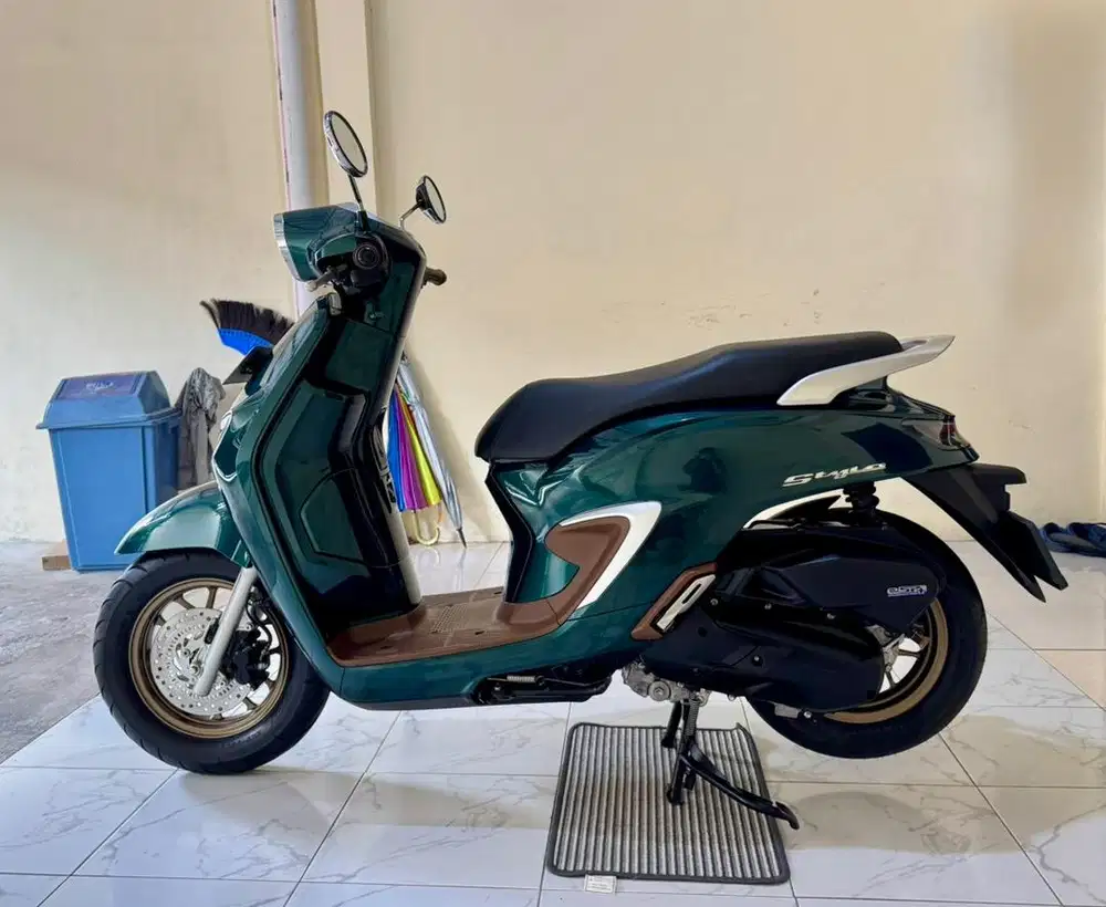 Honda Stylo 160 ABS ISS (Tipe Tertinggi) MULUSSS Pajak Hidup Panjang