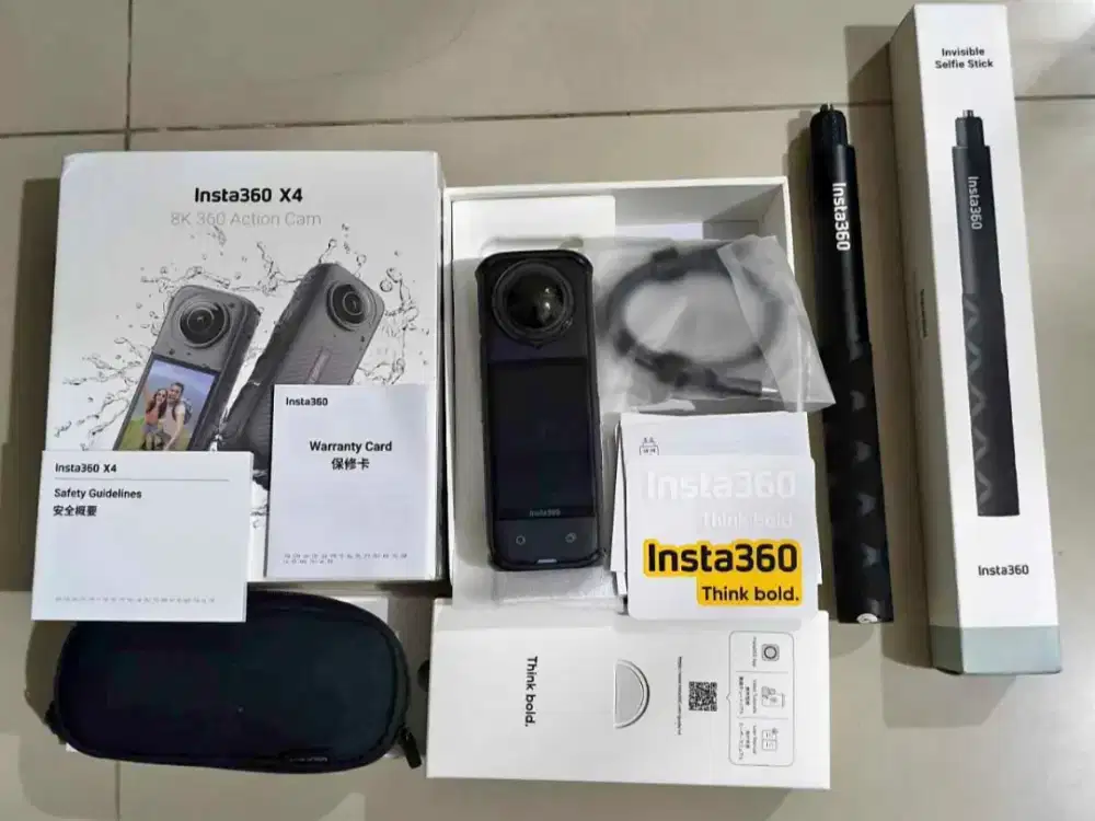 Insta 360 X4 fullset + invisible stick + memory 128GB