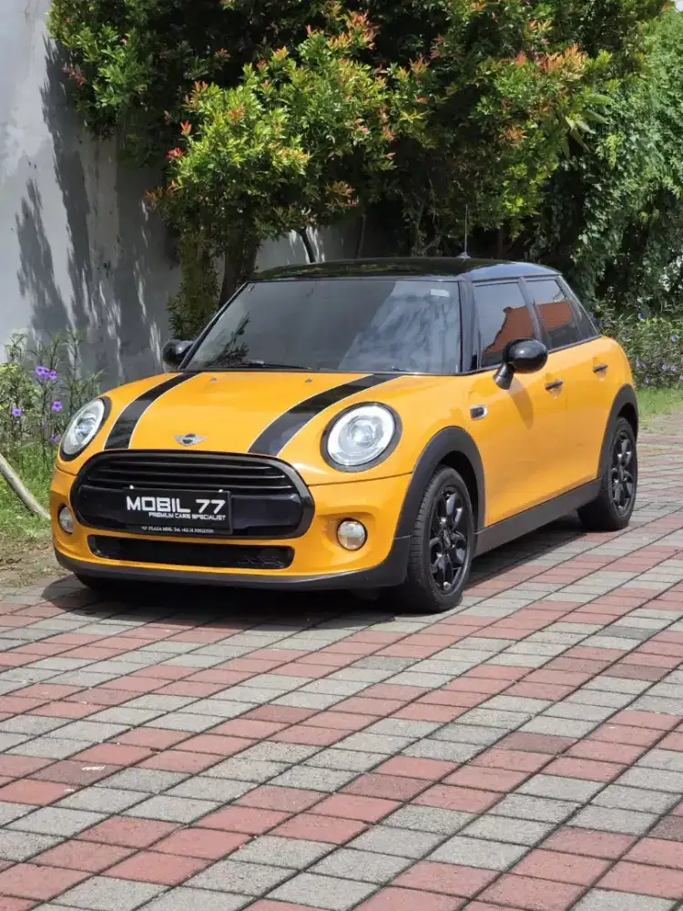 Mini Cooper 5Door odo39rb Tahun 2015