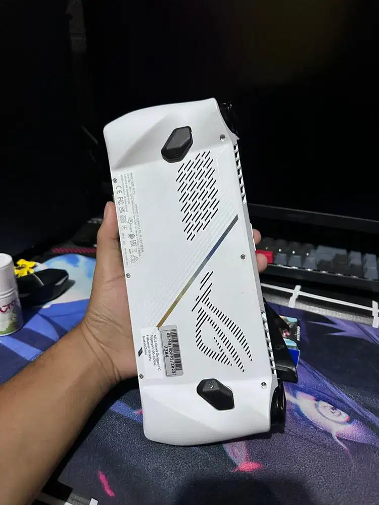 rog ally z1 extreme 16/512gb