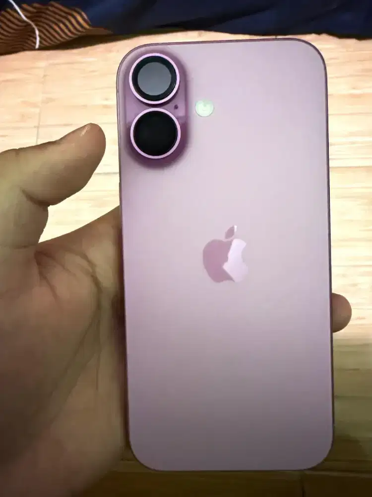 Iphone 16 Biasa 128GB IBOX BH92% masih mulus fullset