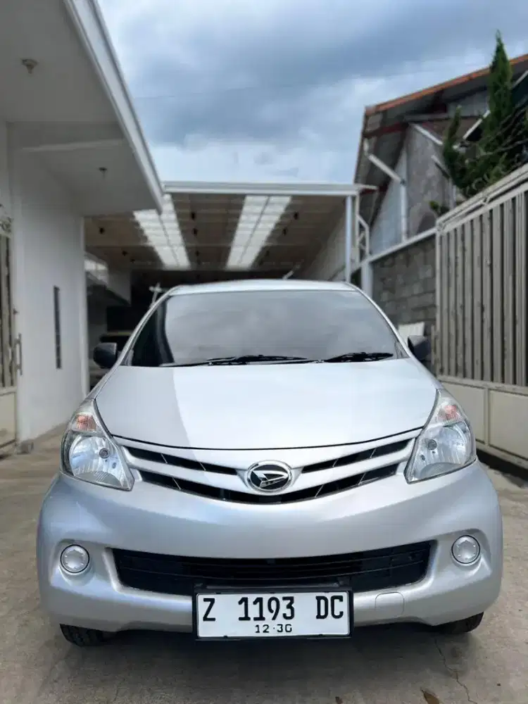 XENIA M 1.0 MT 2014 LOW KM